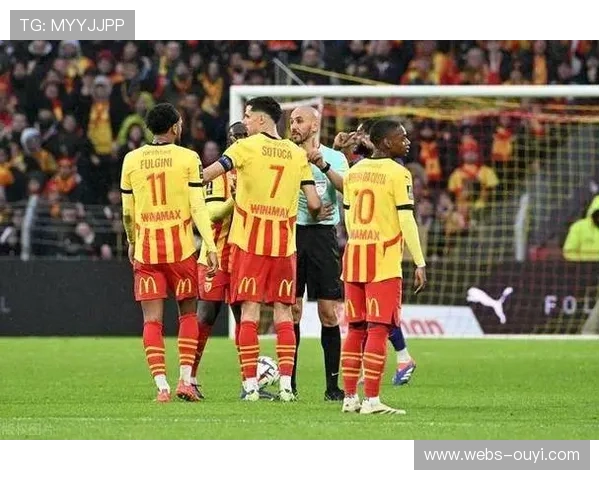 朗斯2-1击败梅斯，积分榜紧追巴黎圣日耳曼